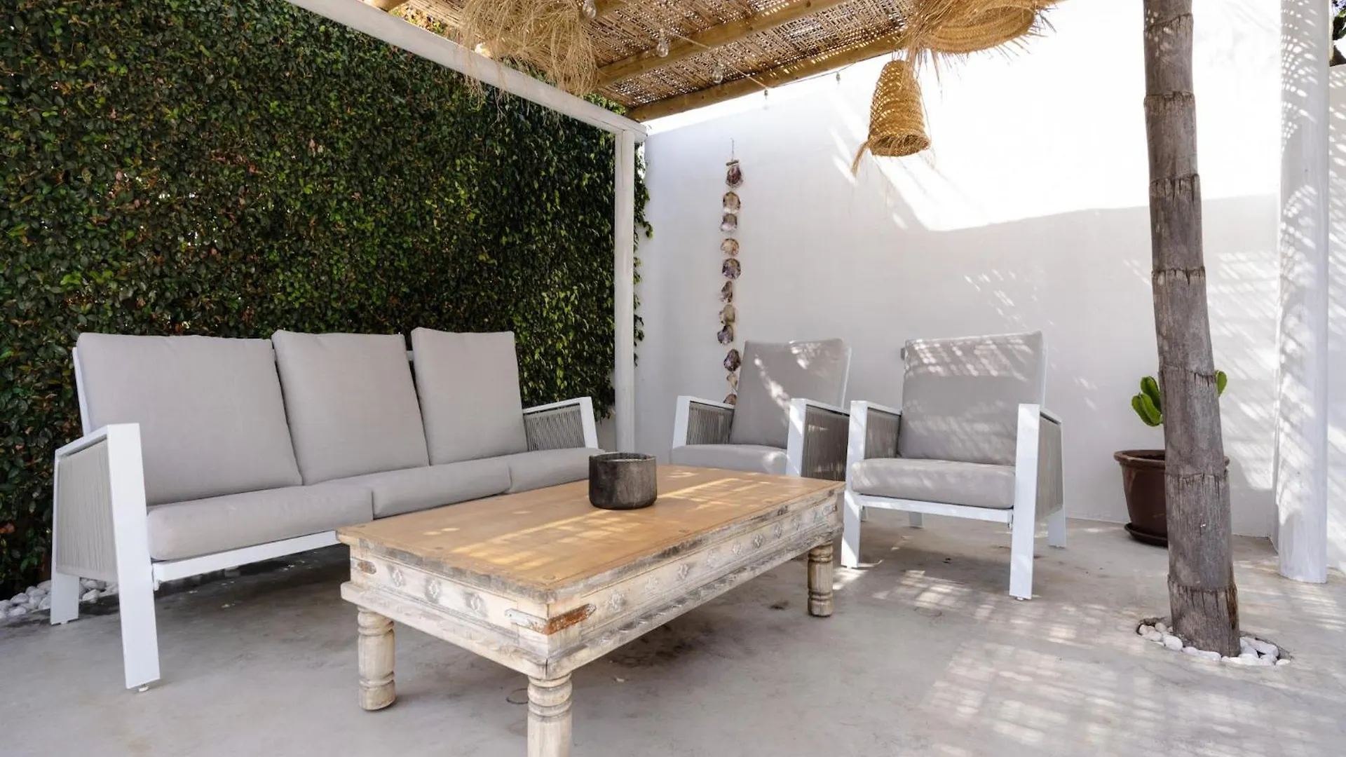 Villa Madrugada, Beachside Villa In Costabella Marbella 0*,
