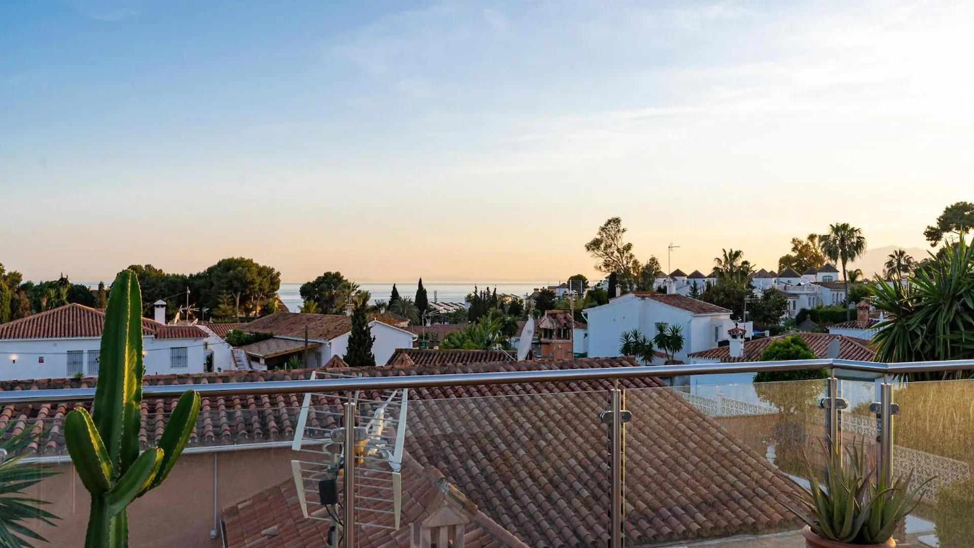 Villa Madrugada, Beachside Villa In Costabella Marbella 0*,  Spain